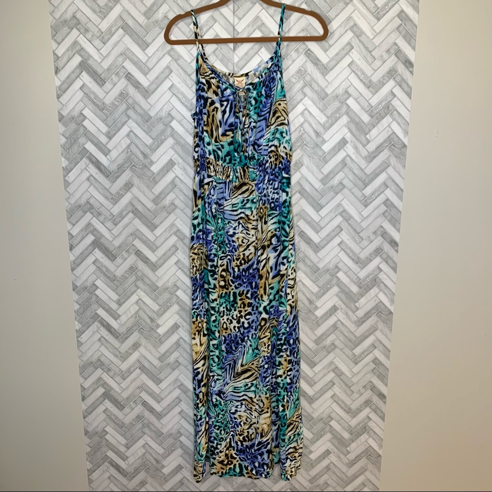 Women’s M long, colorful animal print dress
